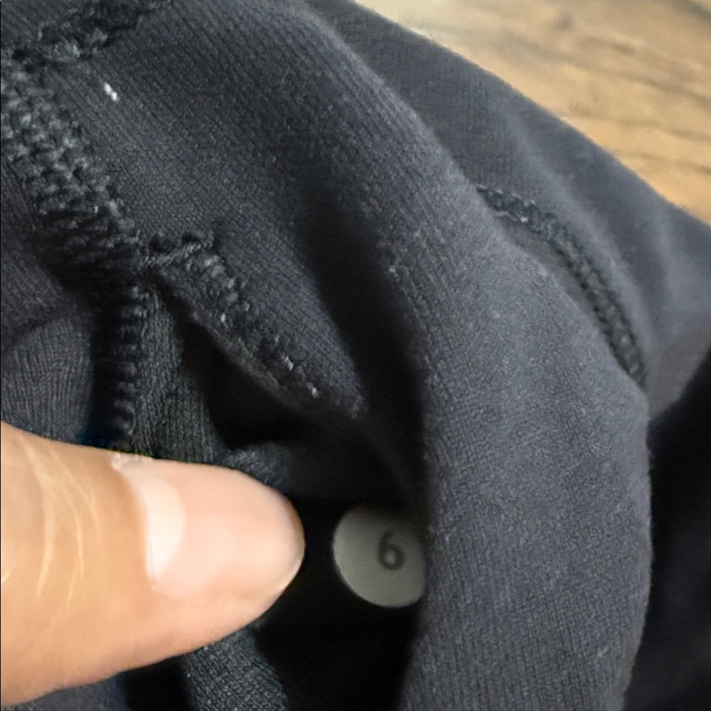Lululemon Athletica Black High-Waisted Leggings - Picture 6 of 9